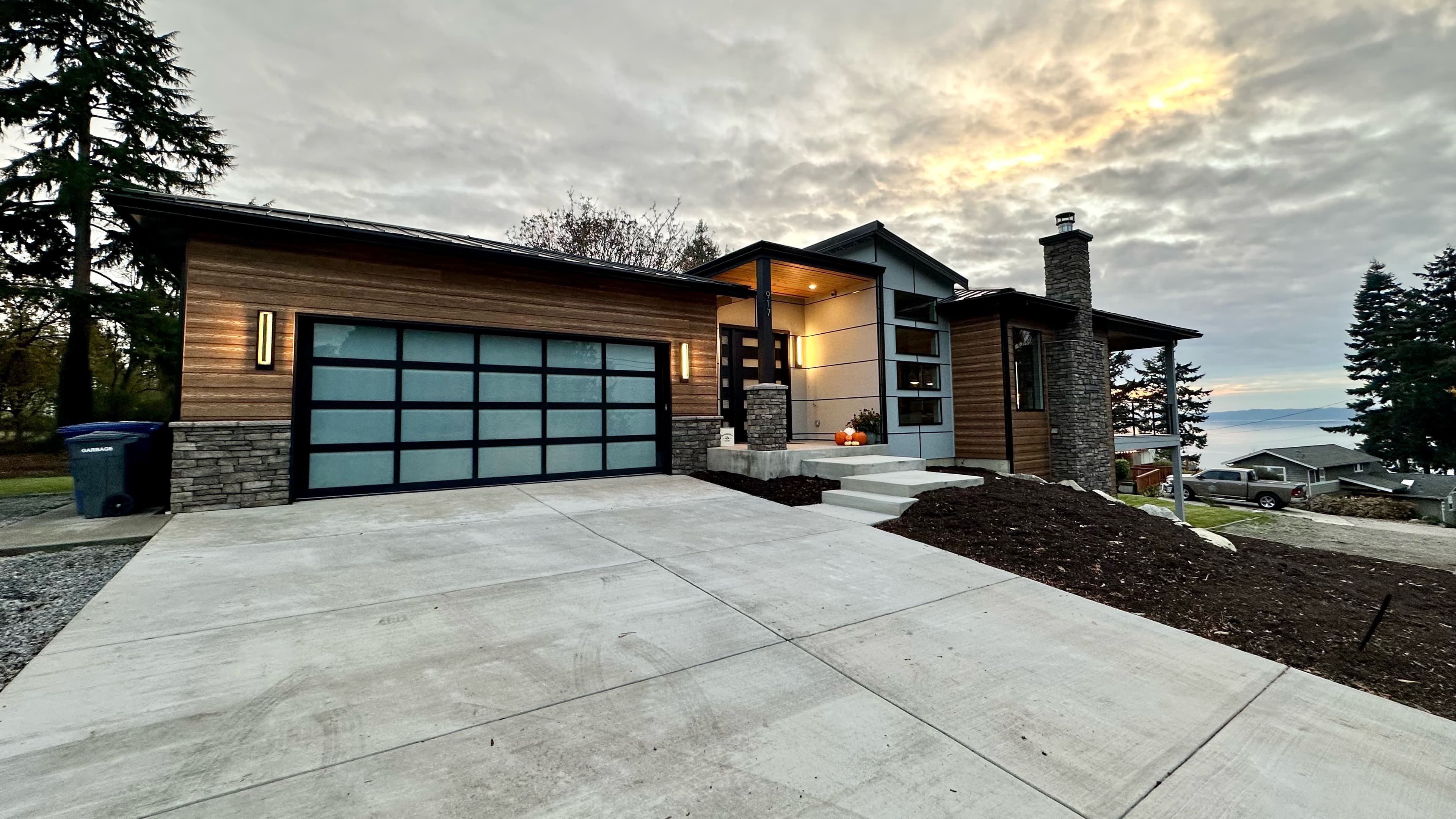 Des Moines View Home